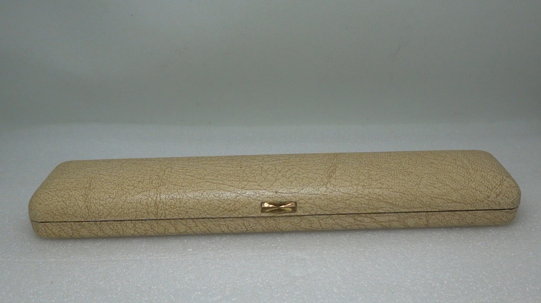 A garrard watch box