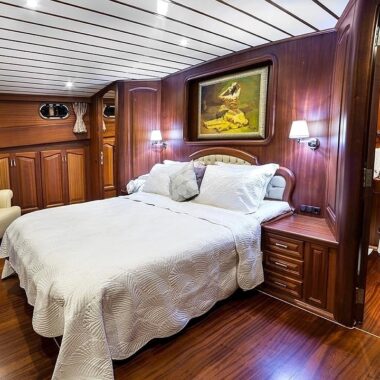 Bedia Sultan 27