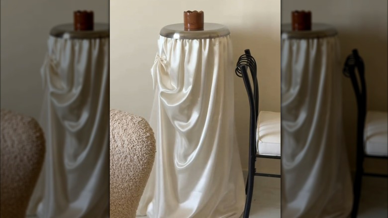 Elegant DIY party table made from IKEA tray.