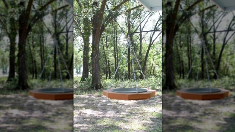 @housefulofhandmade's DIY hanging birdbath