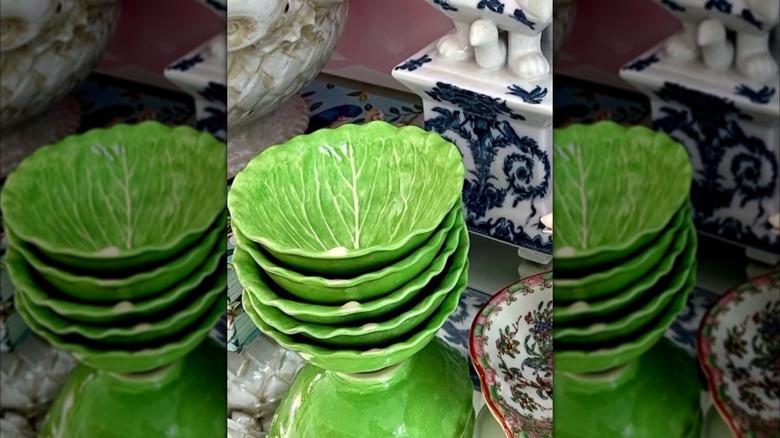 A stack of Dodie Thayer lettuceware bowls