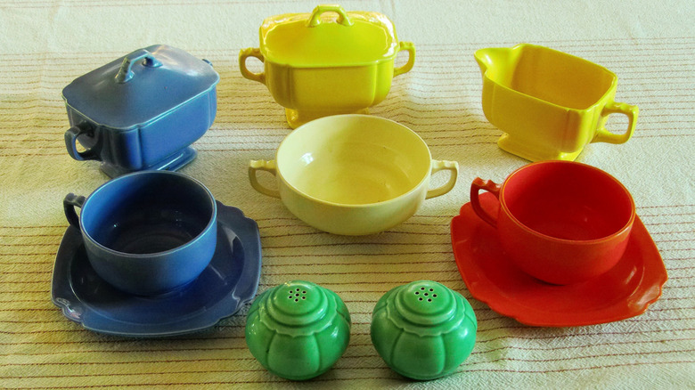 Riviera ceramic specialty items