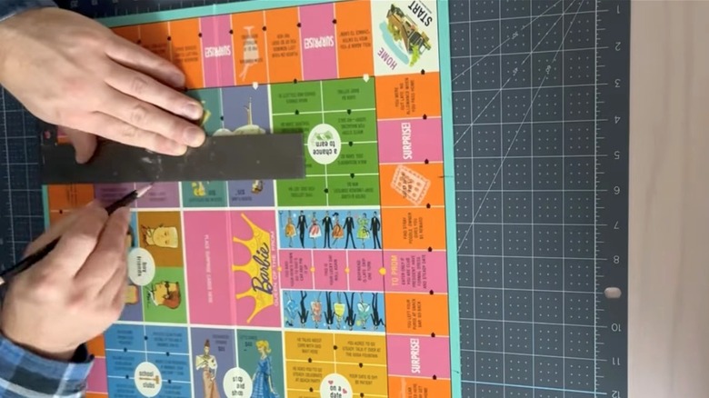 Hands measuring game board