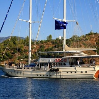 Aegean Clipper 2