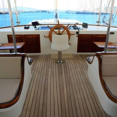 Aegean Clipper 25