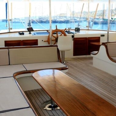 Aegean Clipper 31