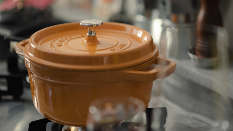 Yellow Staub pot