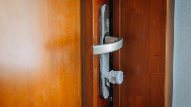 frozen door lock